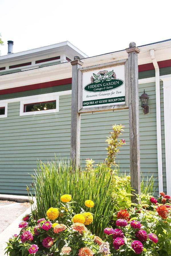 Hidden Garden Cottages & Suites Saugatuck Exterior foto